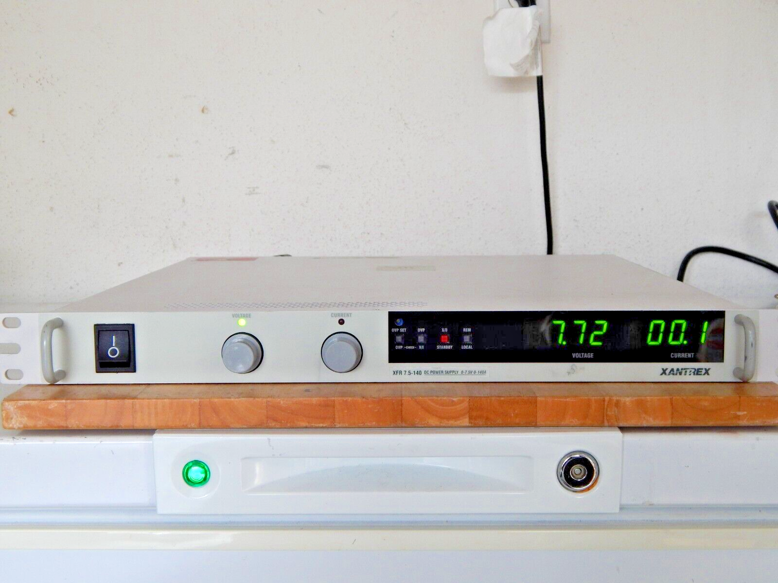 Xantrex XFR 7.5-140 Programmable DC Power Supply Xantrex XFR 7.5-140 Programmable DC Power Supply